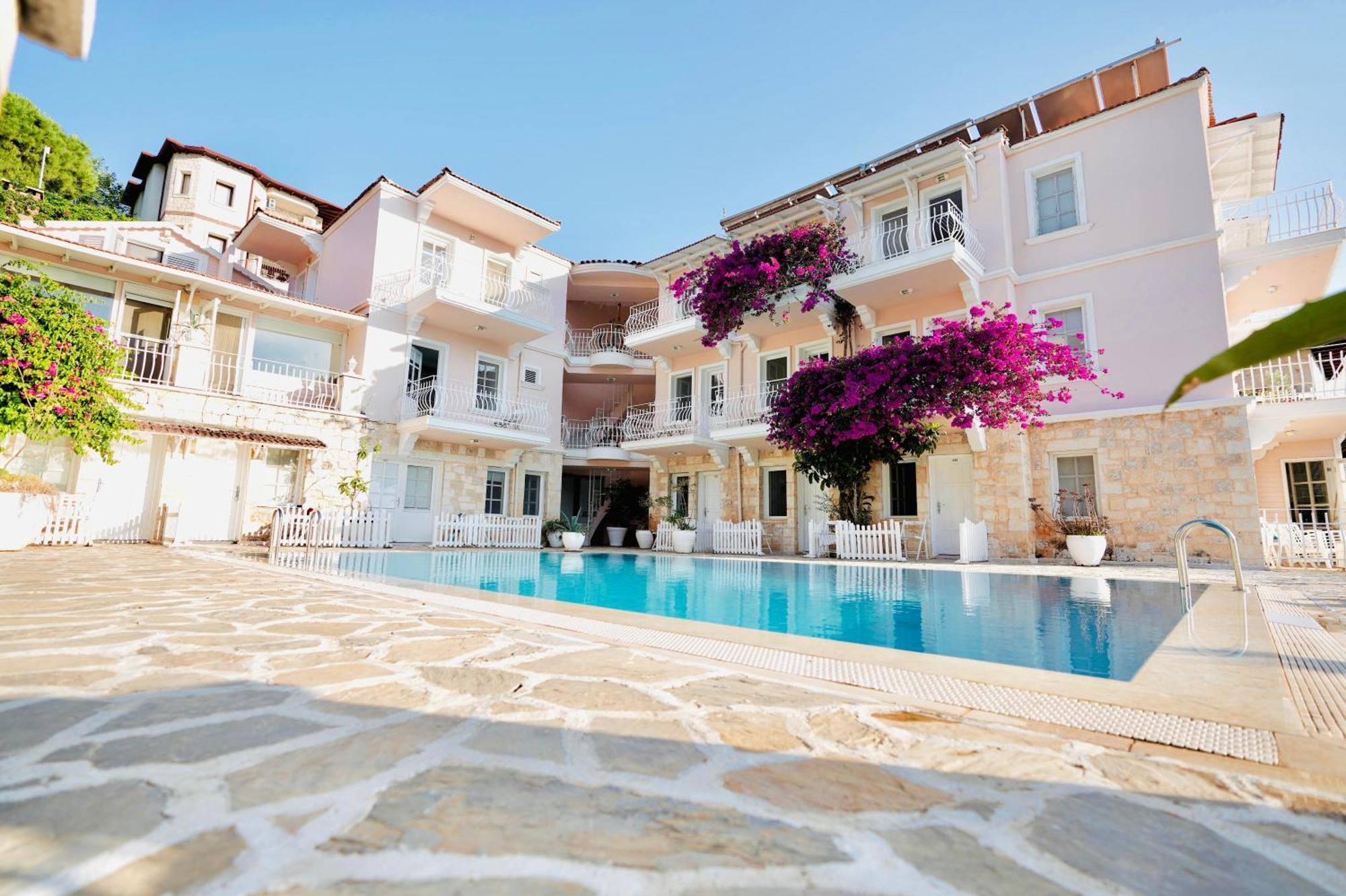 Hotel Club Capa 3*